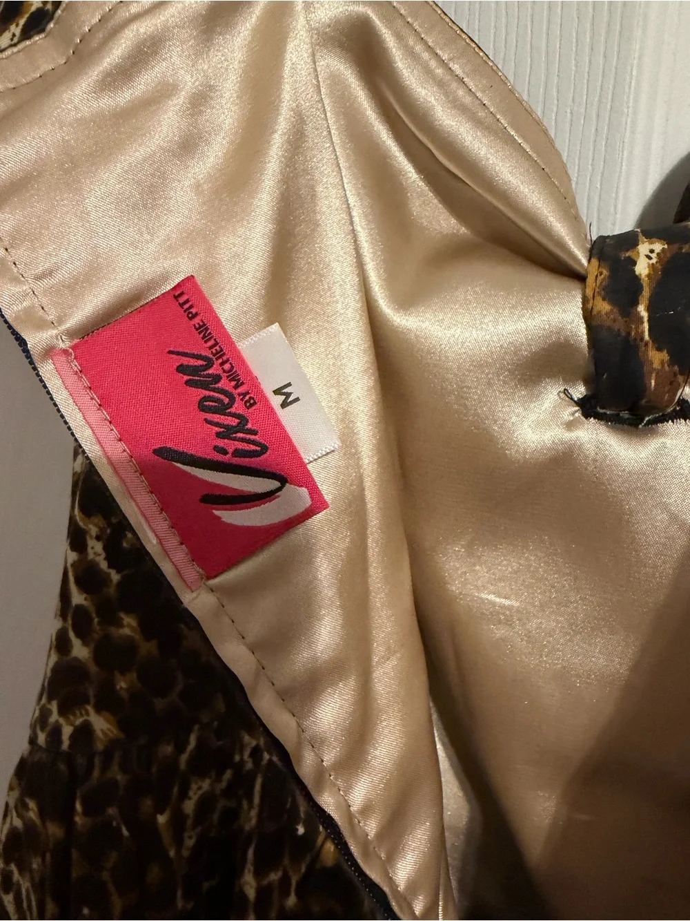 Vixen by Micheline Pitt Leopard Print Midi Dress - Picture 4 of 5